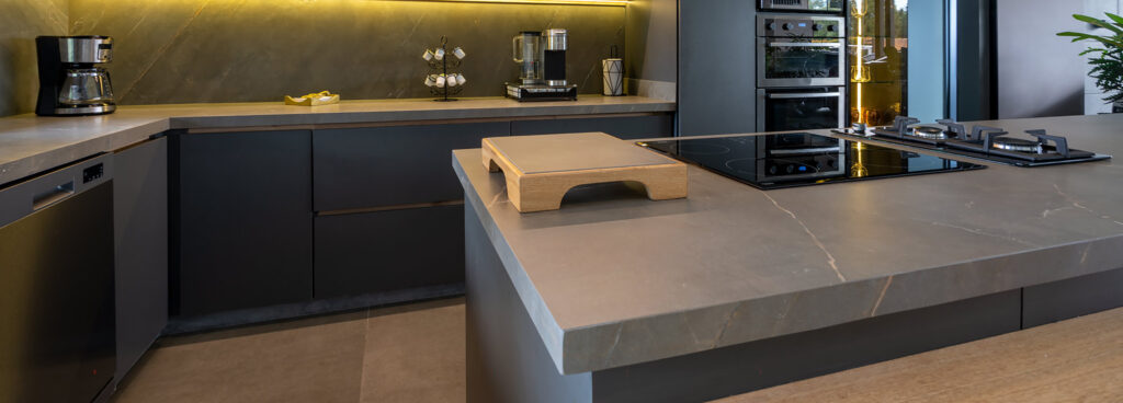 Pietra Grey