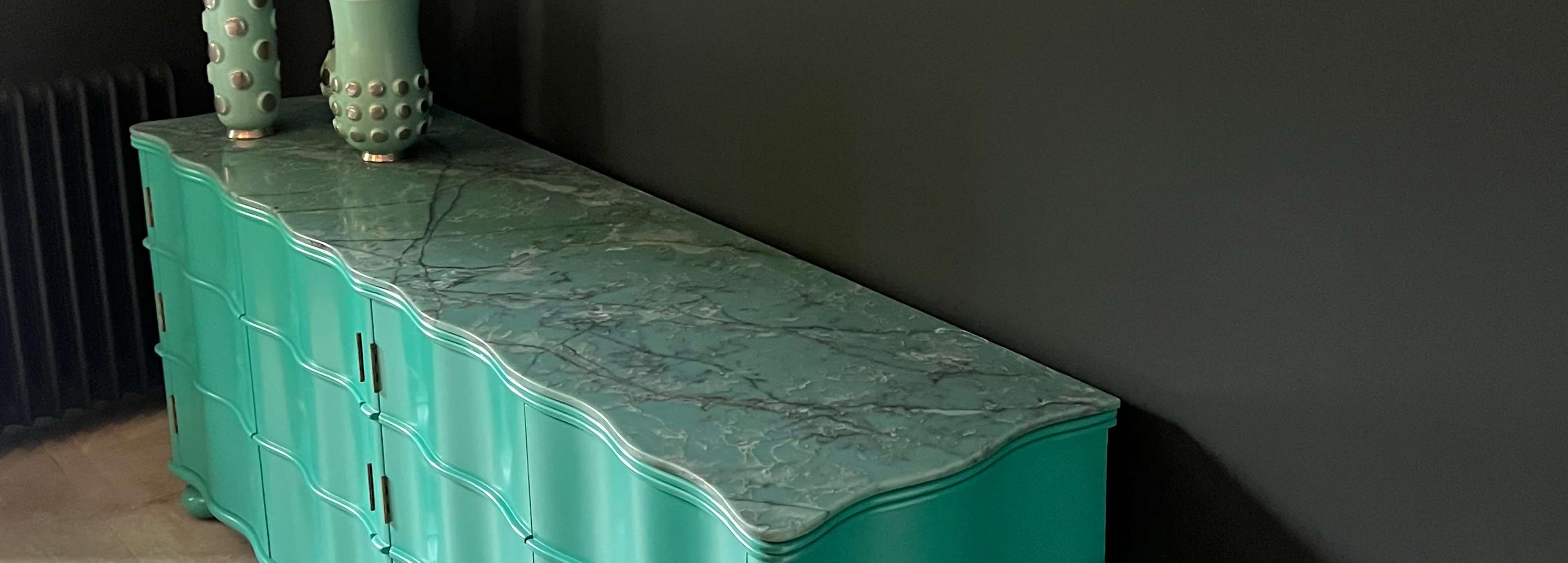 CRL Quartz Cristallo Verde, Green Quartz furniture top