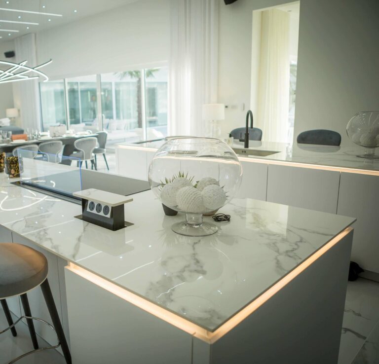 Ceramic marble look work tops