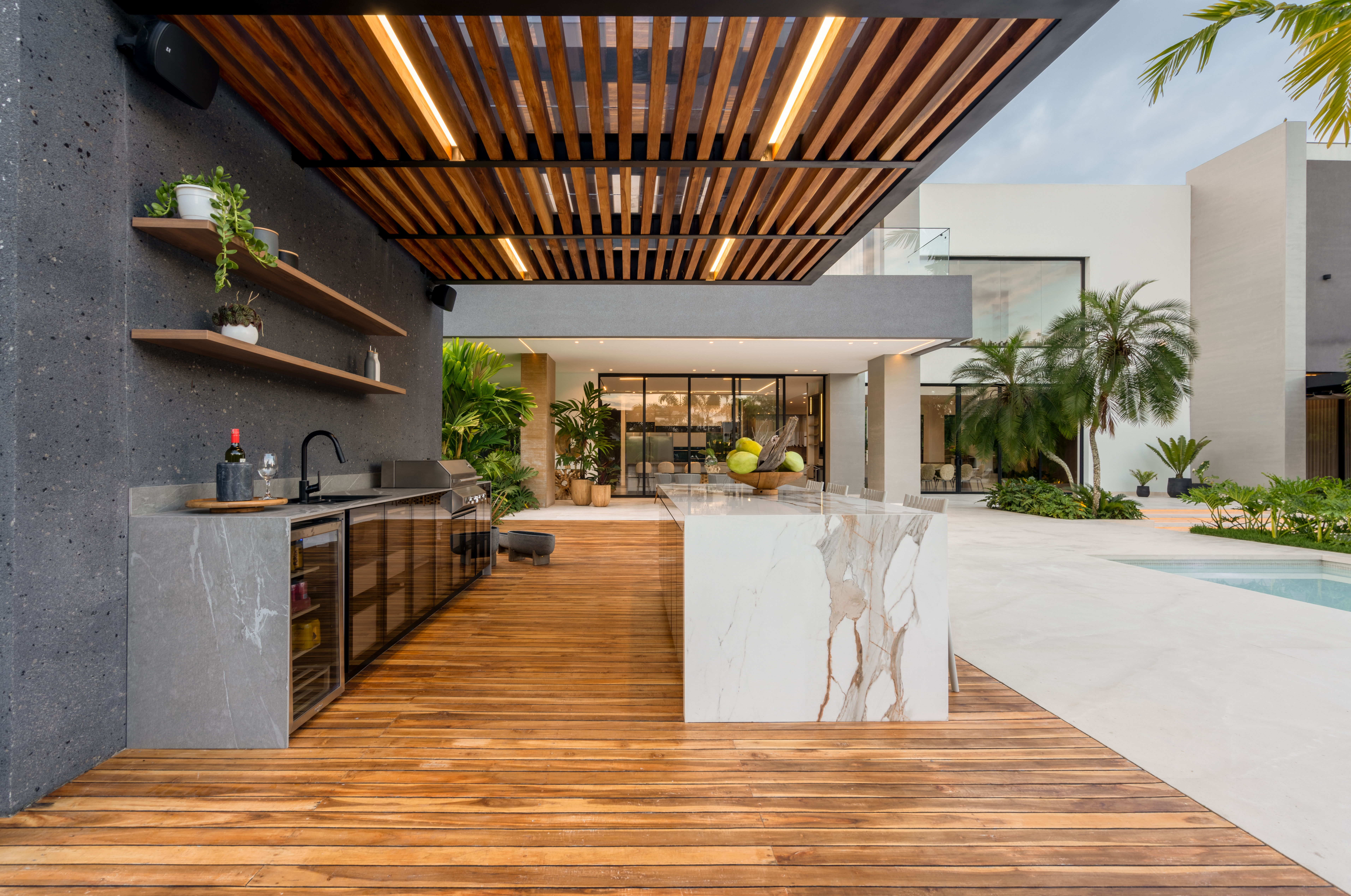 Ceralsio Macchia Vecchia outdoor kitchen