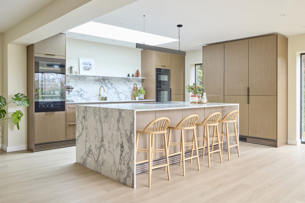 A Contemporary Kitchen designed by Arabescato Vagli quartz stone