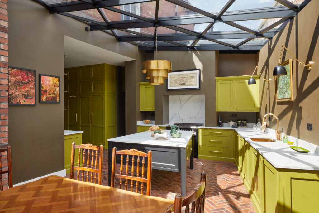 A very well designed family kitchen